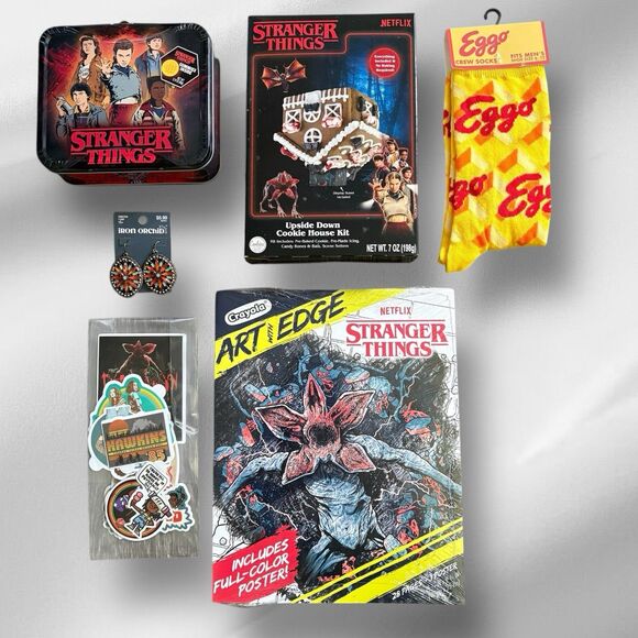 Stranger Things Collectors Box Bundle- Netflix TV Series Eggo Waffle Socks - Picture 1 of 9